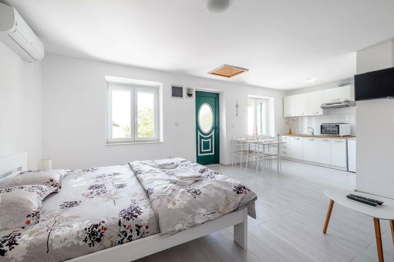 Apartments Nada Трибунь Экстерьер фото